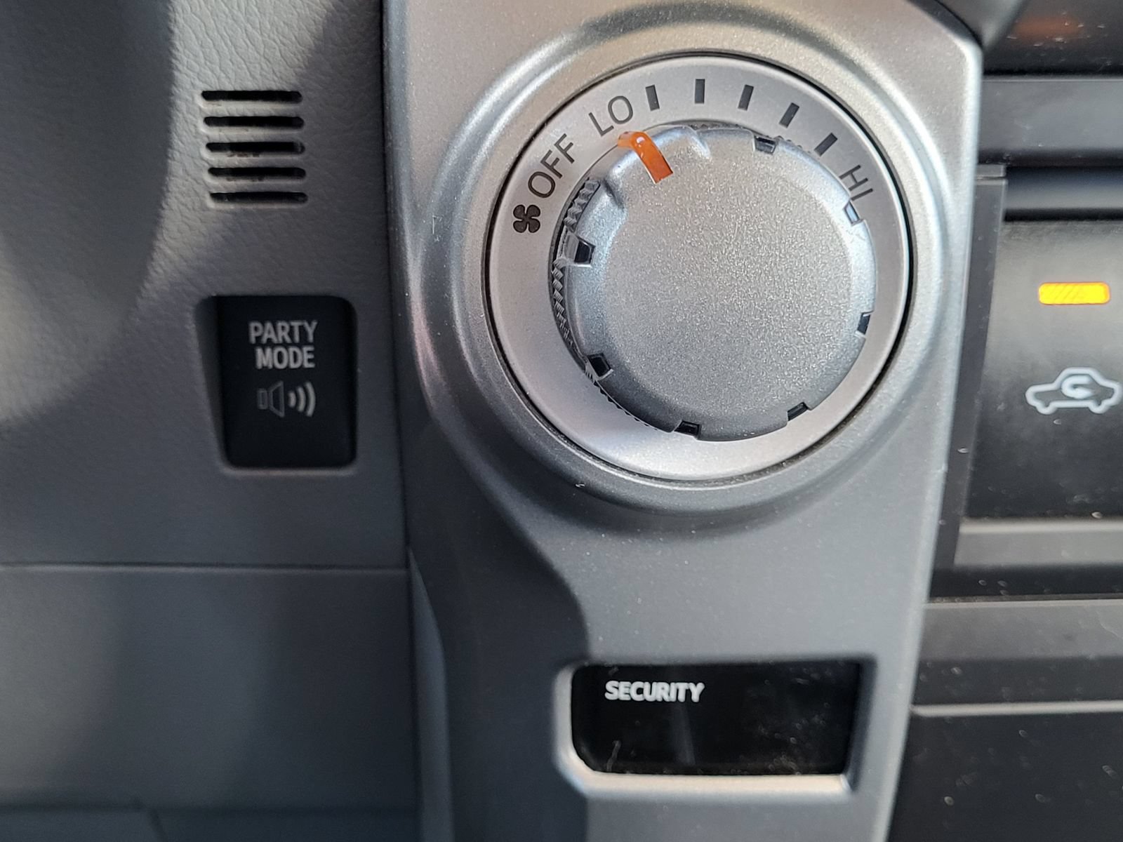Used 2013 Toyota 4Runner SR5 RWD image 18