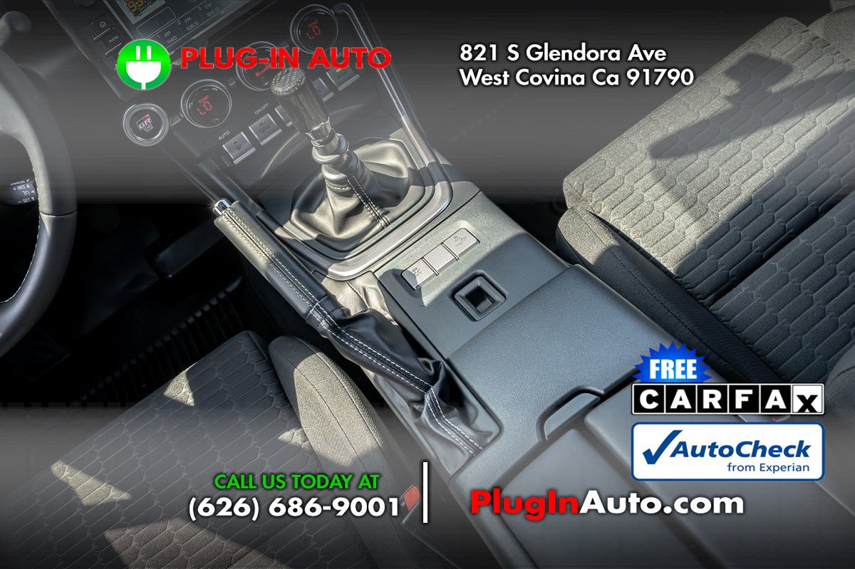 Used 2022 Toyota GR86 w/ ALL Weather Mat Package (TMS) image 16