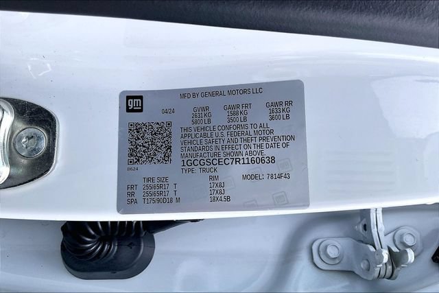 Used 2024 Chevrolet Colorado LT w/ LT Convenience Package RWD image 14