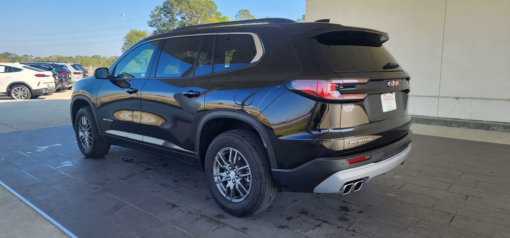 Used 2025 GMC Acadia Elevation image 8