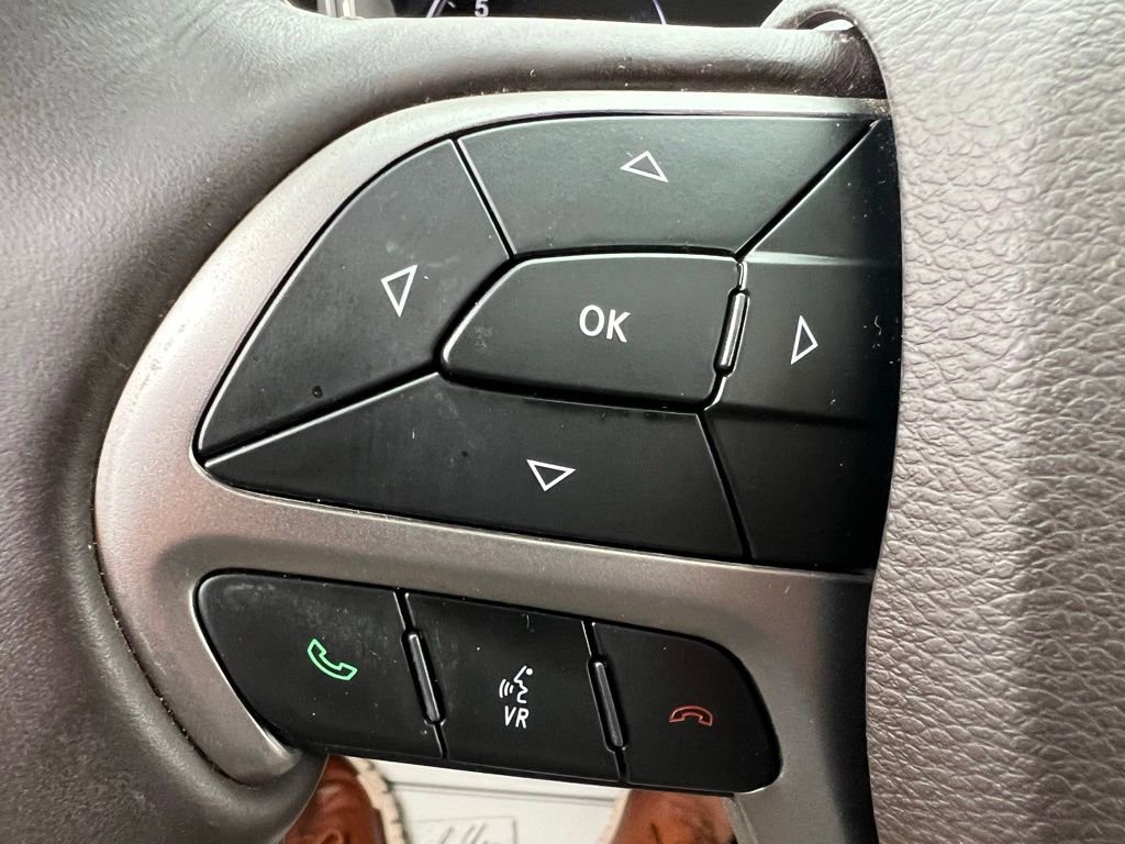 Used 2020 Jeep Grand Cherokee Overland image 46