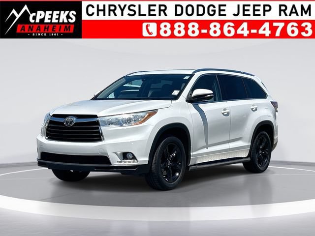 Used 2016 Toyota Highlander Limited Platinum FWD image 1
