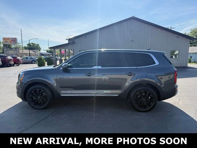 Used 2021 Kia Telluride LX FWD image 1