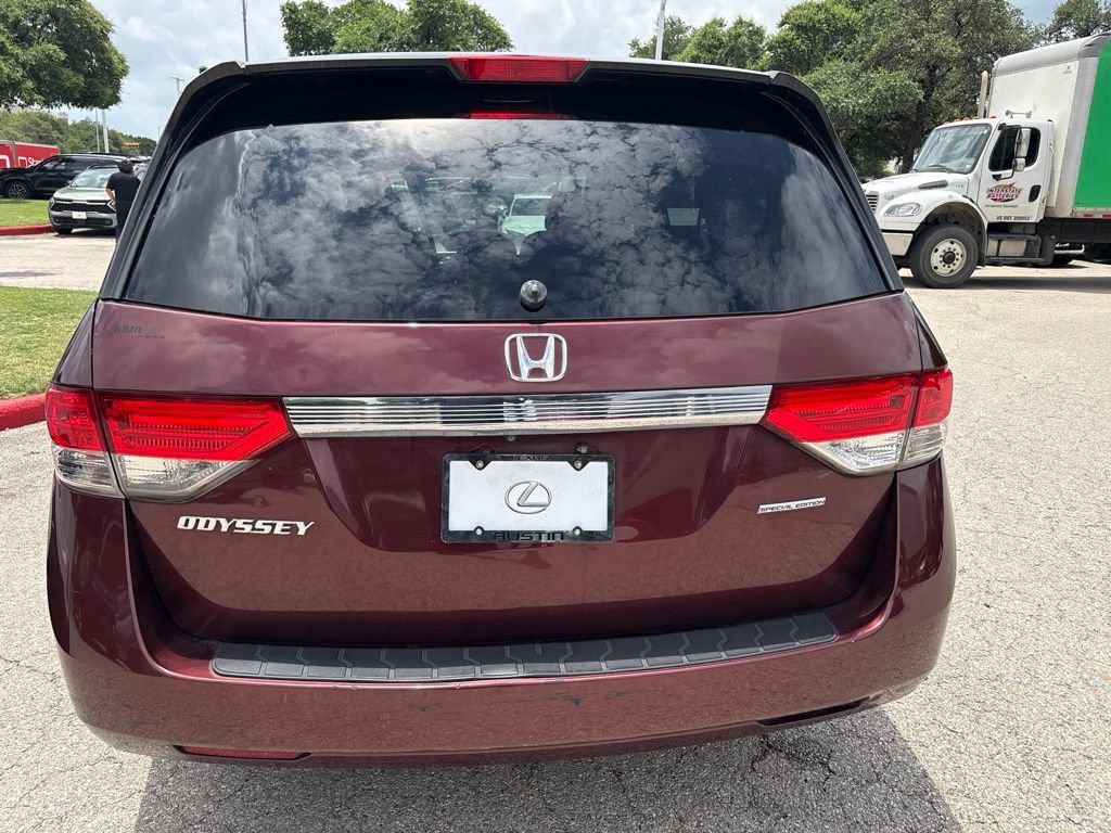 Used 2016 Honda Odyssey SE image 4