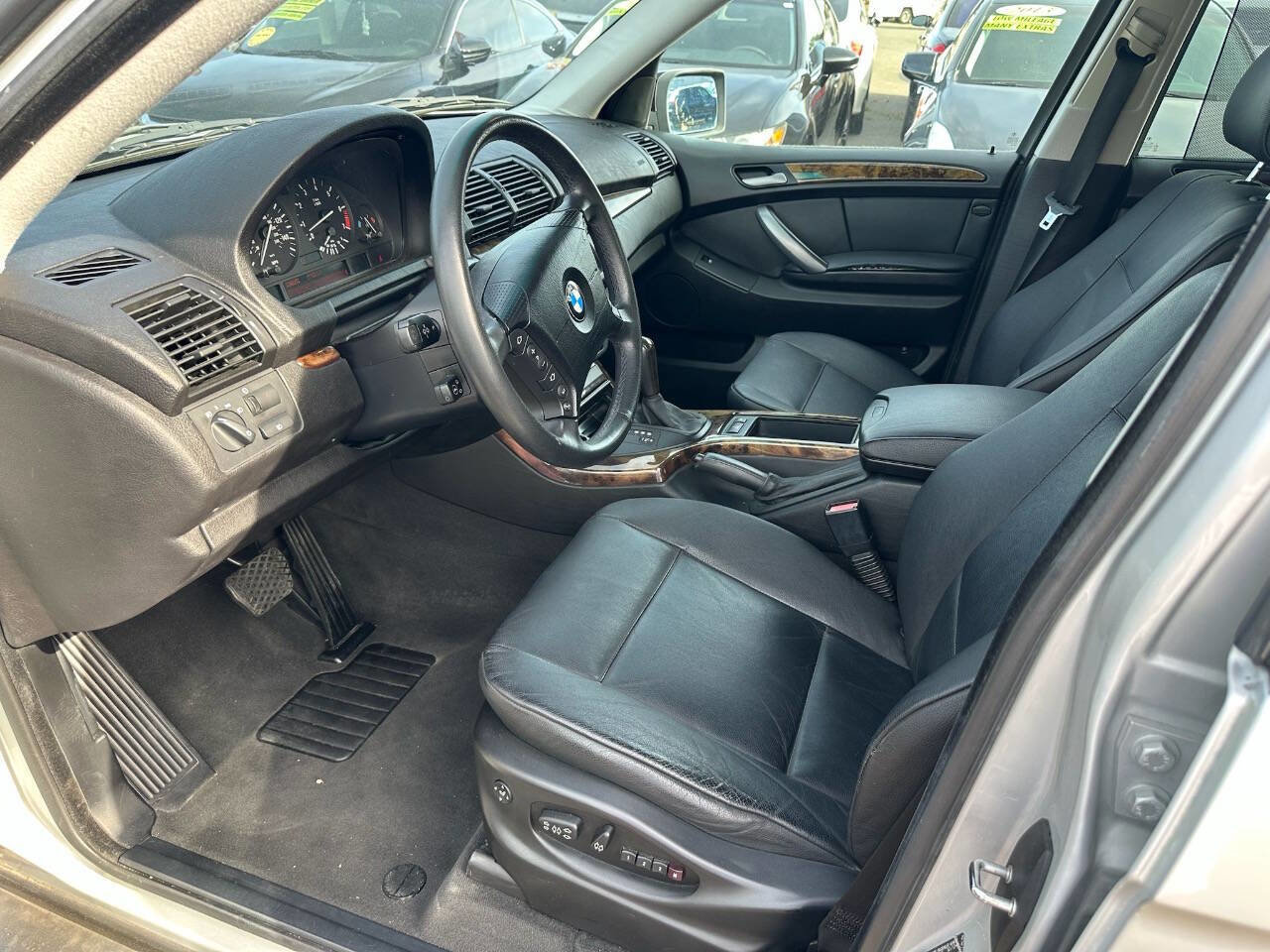 Used 2005 BMW X5 3.0i image 13