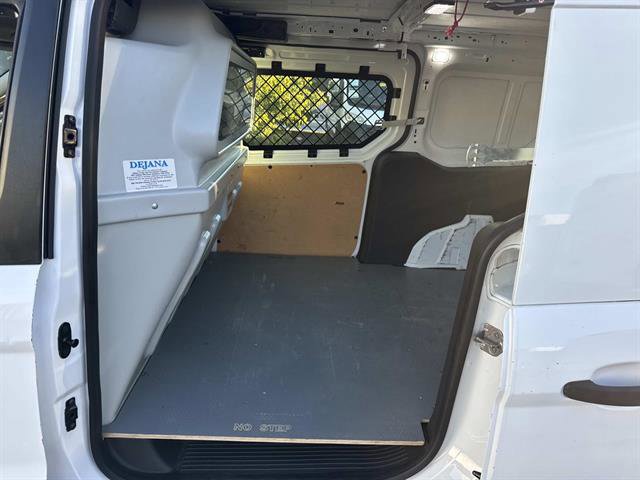 Used 2018 Ford Transit Connect XL FWD image 32