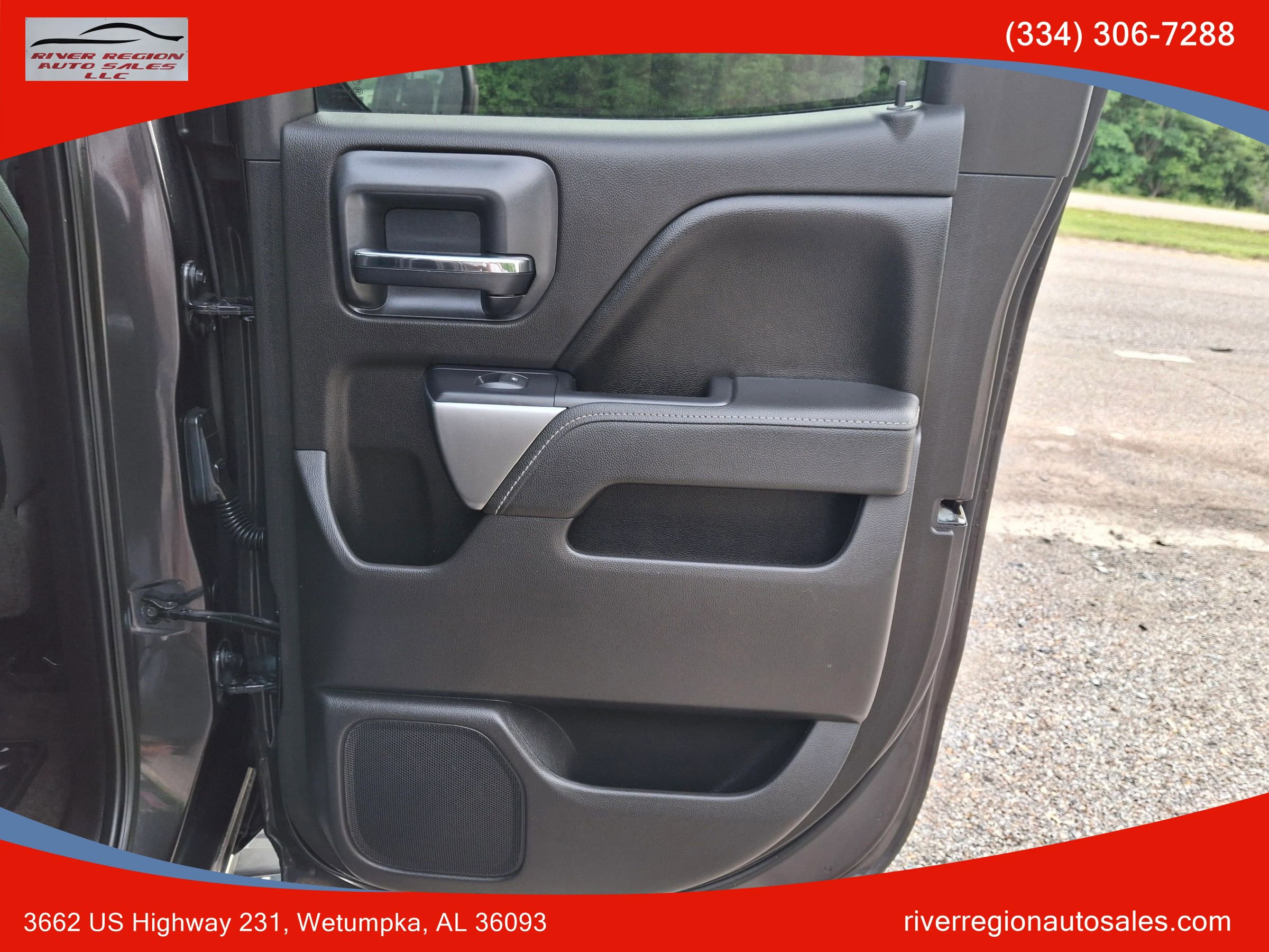 Used 2015 Chevrolet Silverado 1500 LT w/ LT Convenience Package RWD image 12
