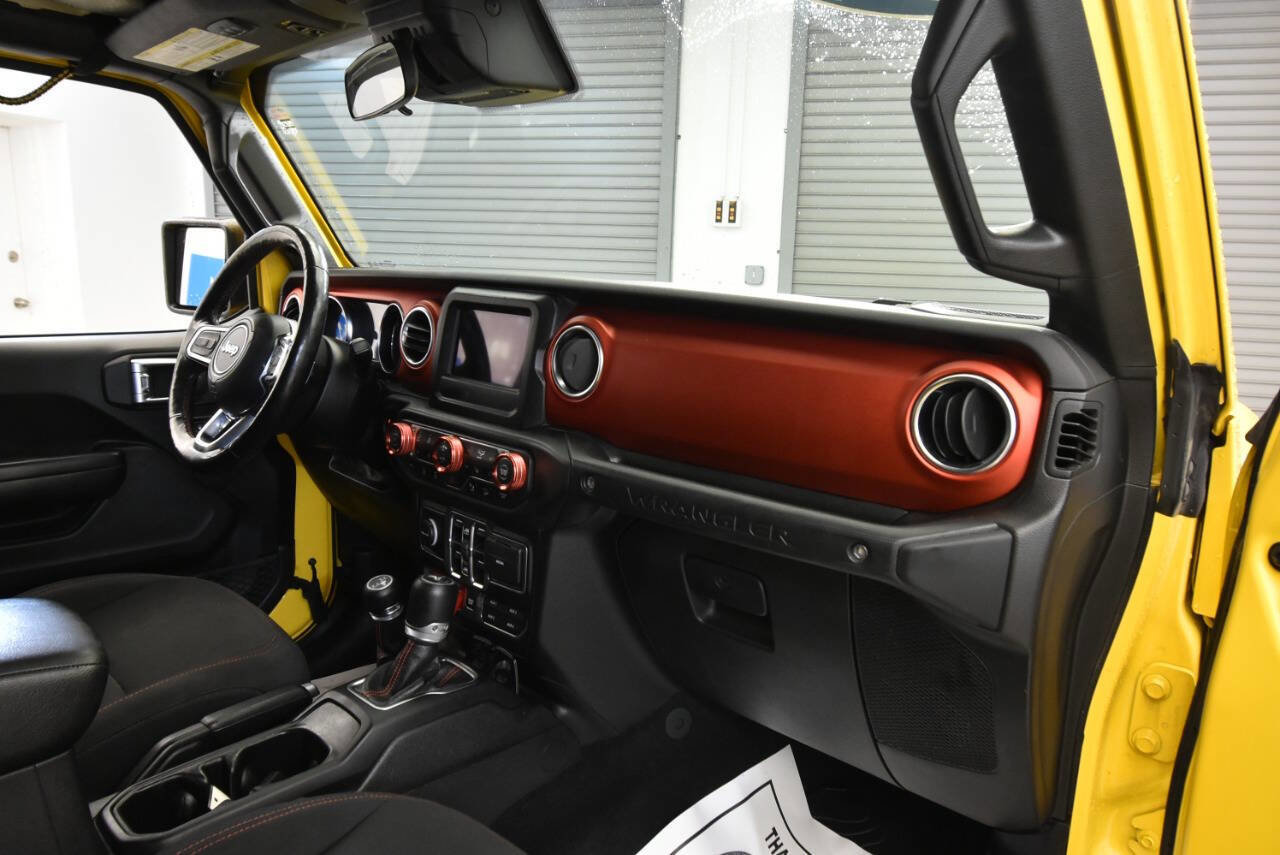 Used 2020 Jeep Wrangler Unlimited Rubicon w/ Dual Top Group image 15