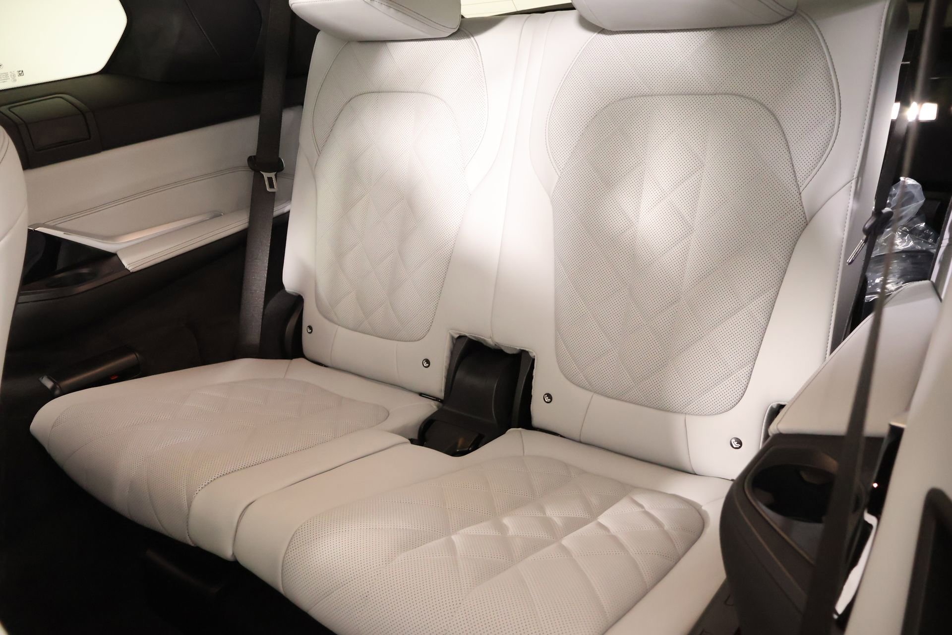 New 2026 BMW X7 xDrive40i w/ M Sport Package image 13