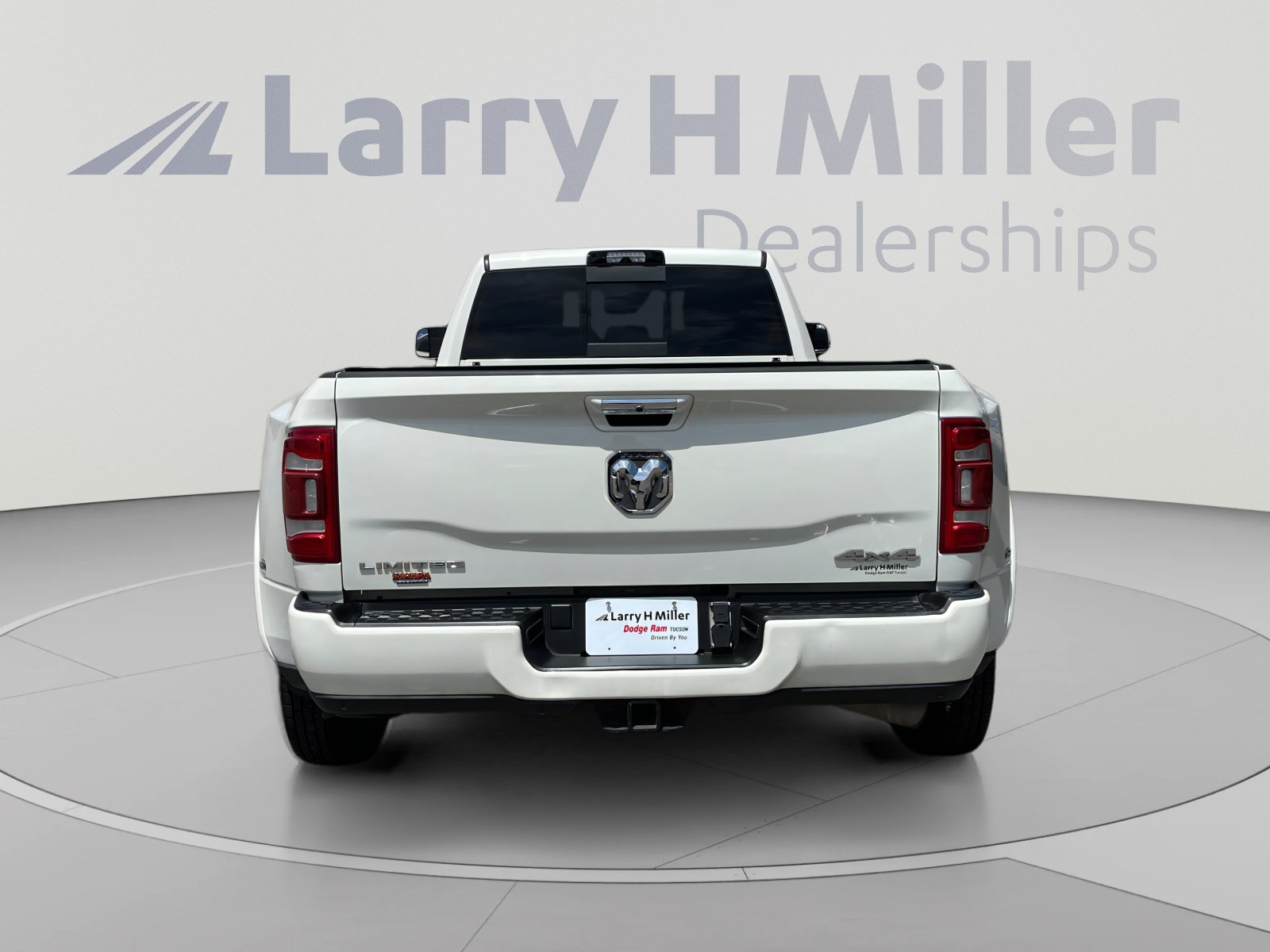 Used 2021 RAM 3500 Limited AWD/4WD image 4