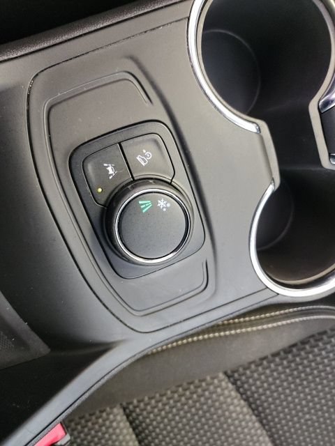 Certified 2023 GMC Terrain SLE FWD image 26