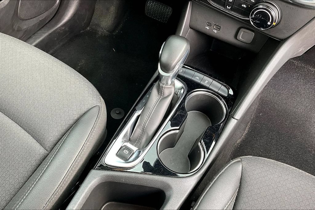 Used 2025 Buick Encore GX Preferred FWD image 18