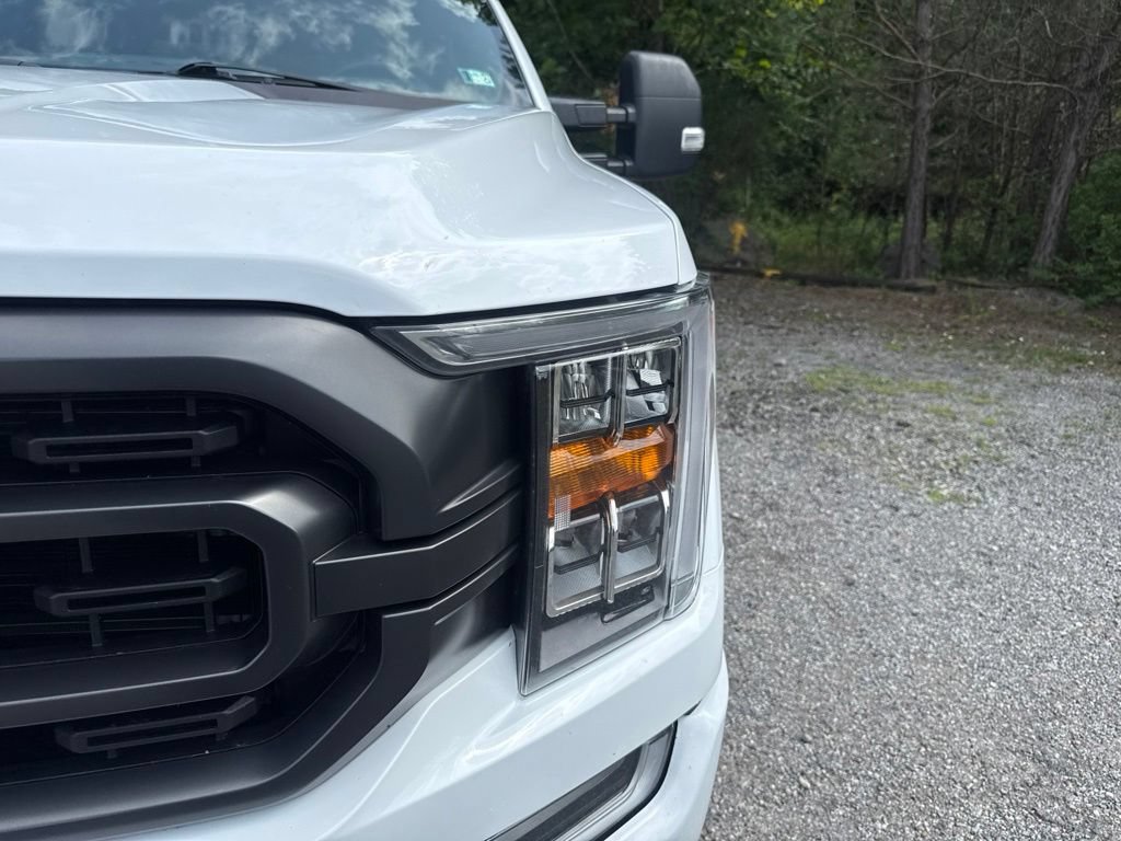 Used 2022 Ford F150 XLT w/ Equipment Group 302A High AWD/4WD image 3
