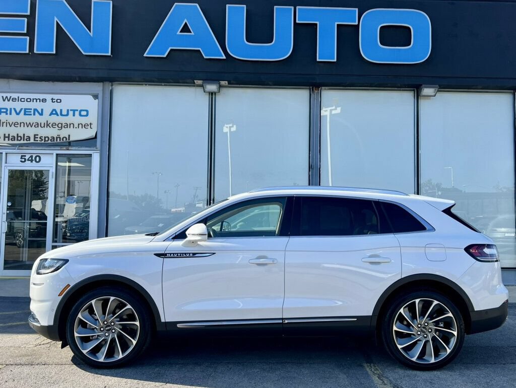 Used 2023 Lincoln Nautilus Reserve w/ Equipment Group 202A AWD/4WD image 33