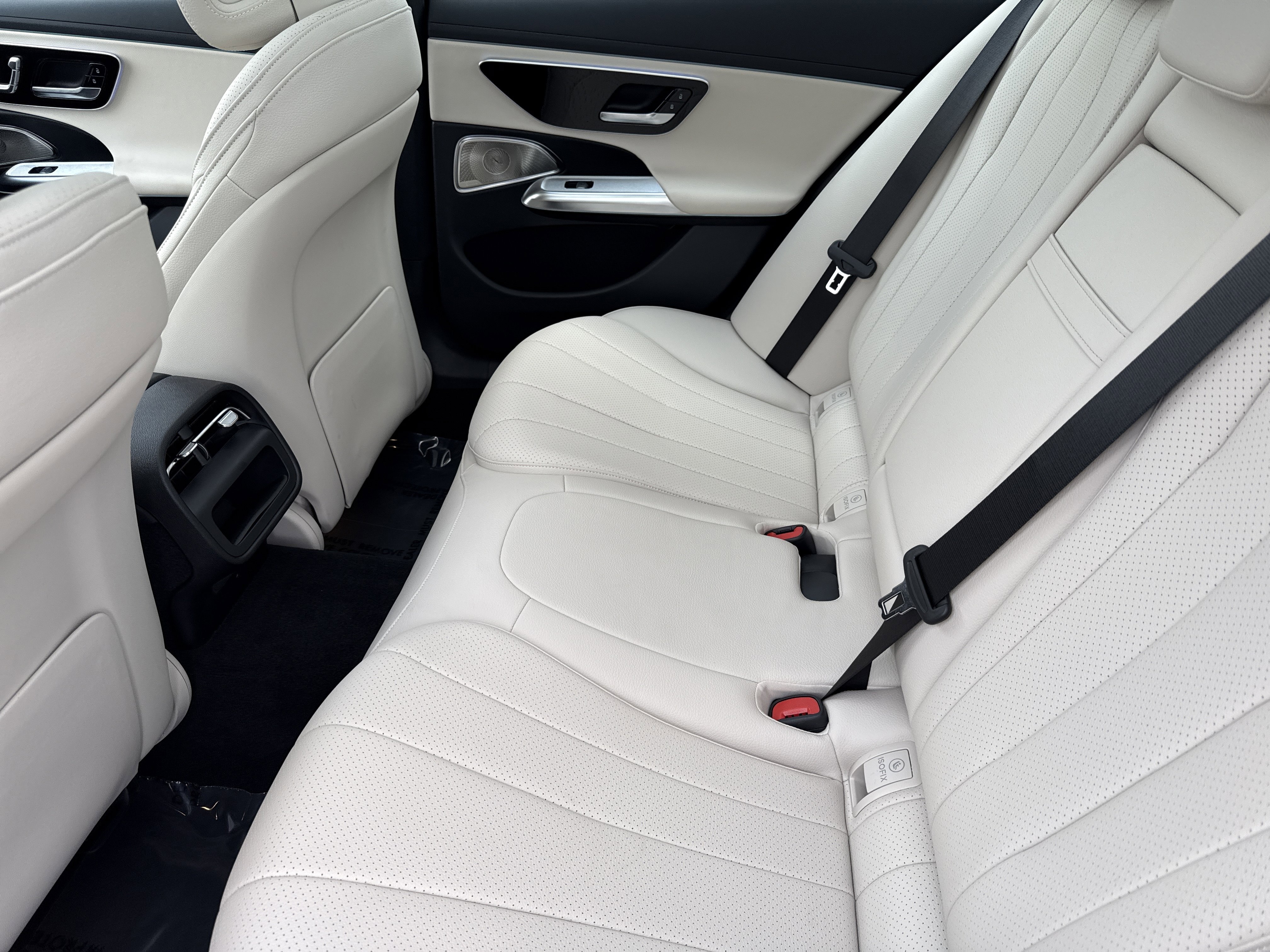 Certified 2024 Mercedes-Benz E 350 4MATIC Sedan image 31