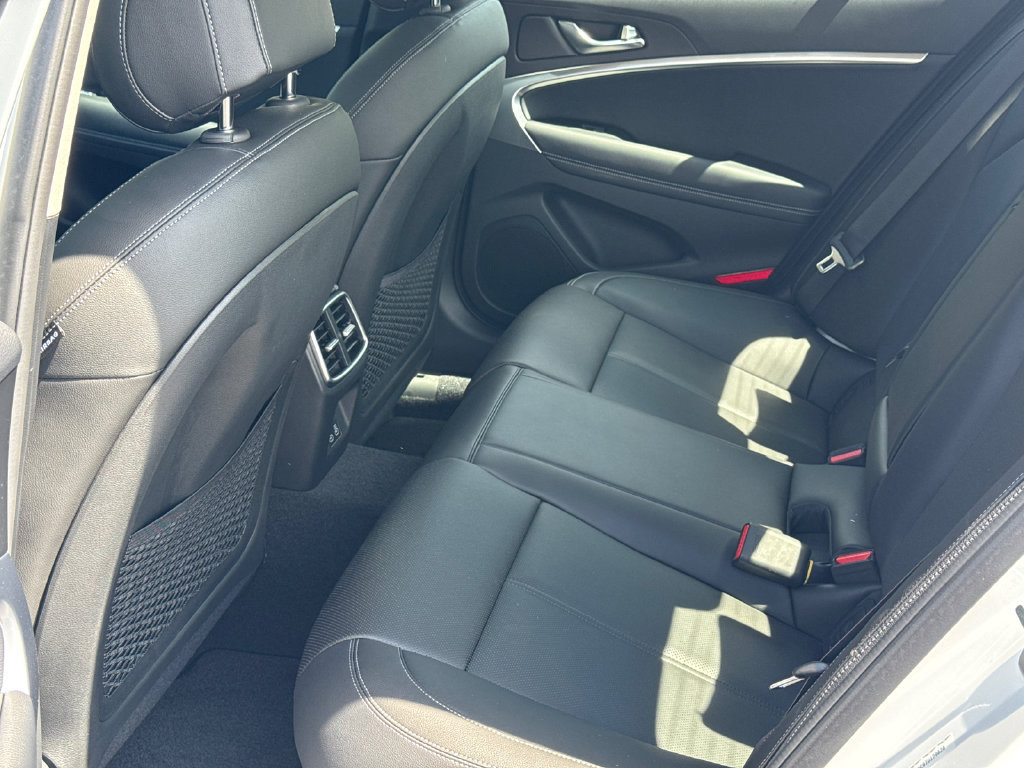 New 2026 Genesis G70 2.5T RWD image 19