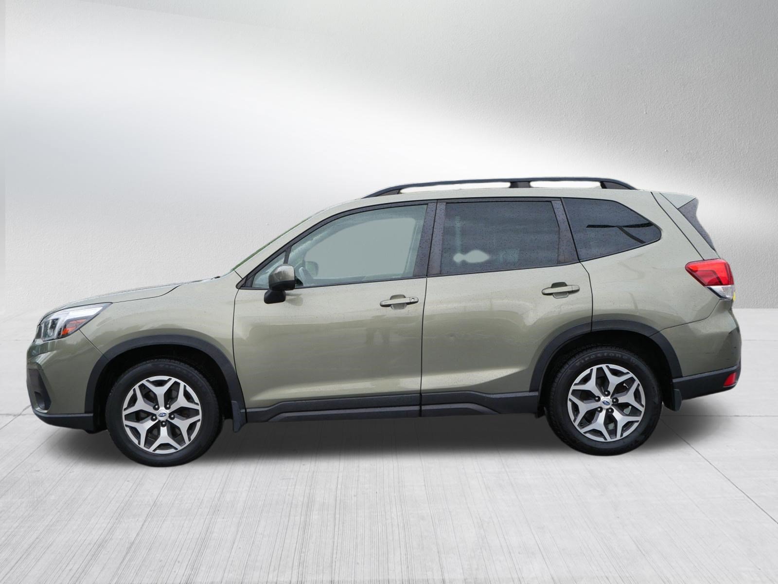 Used 2021 Subaru Forester Premium AWD/4WD image 4