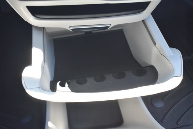 Used 2020 Chrysler Pacifica Touring-L FWD image 30