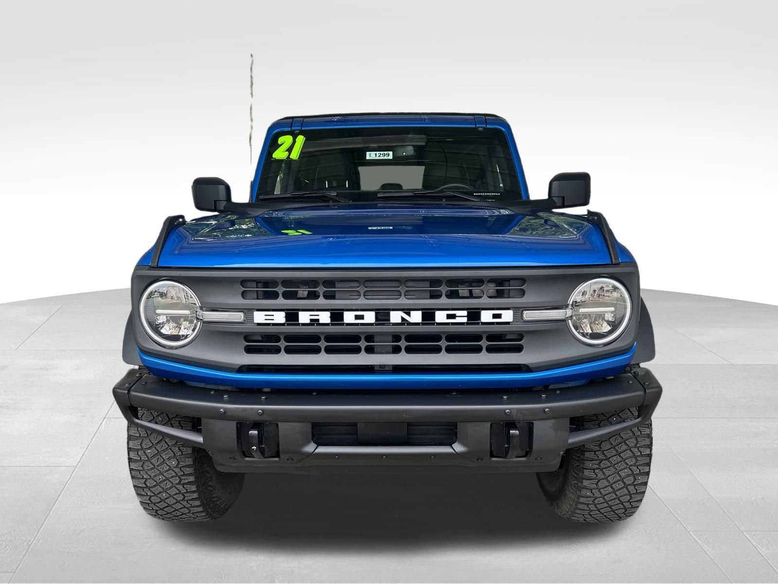 Used 2021 Ford Bronco Black Diamond w/ Sasquatch Package AWD/4WD image 2