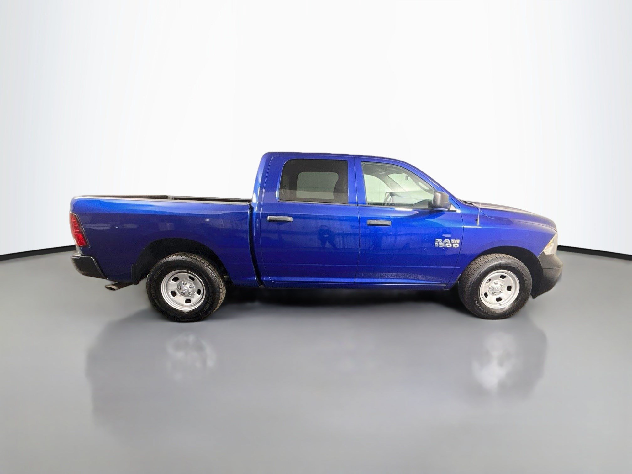 Used 2017 RAM 1500 Tradesman w/ Popular Equipment Group RWD image 11