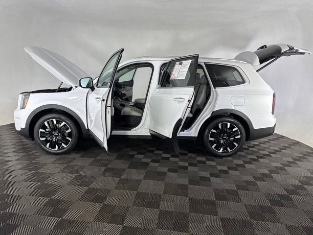 Certified 2025 Kia Telluride SX FWD image 18