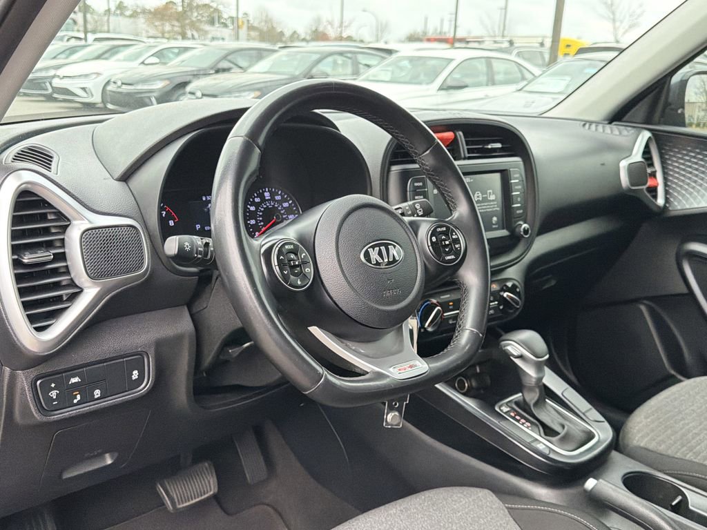 Used 2021 Kia Soul GT-Line image 10