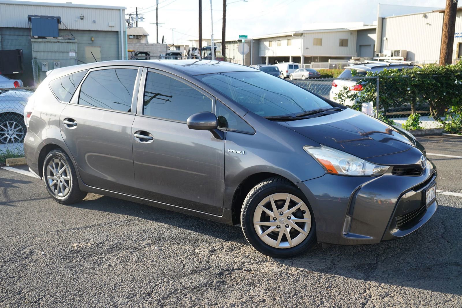 Used 2016 Toyota Prius V Three FWD image 5