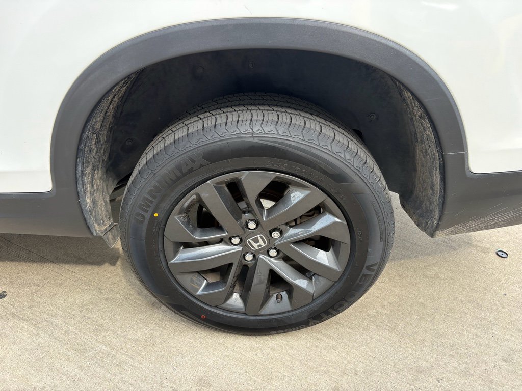 Certified 2023 Honda Ridgeline Sport image 32