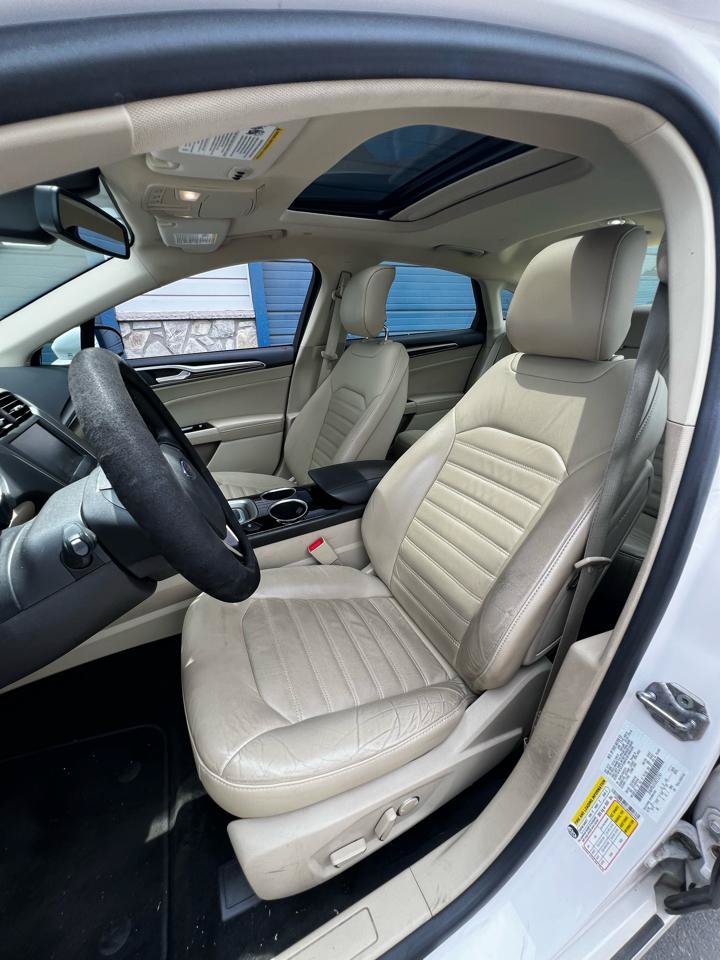 Used 2013 Ford Fusion SE FWD image 11