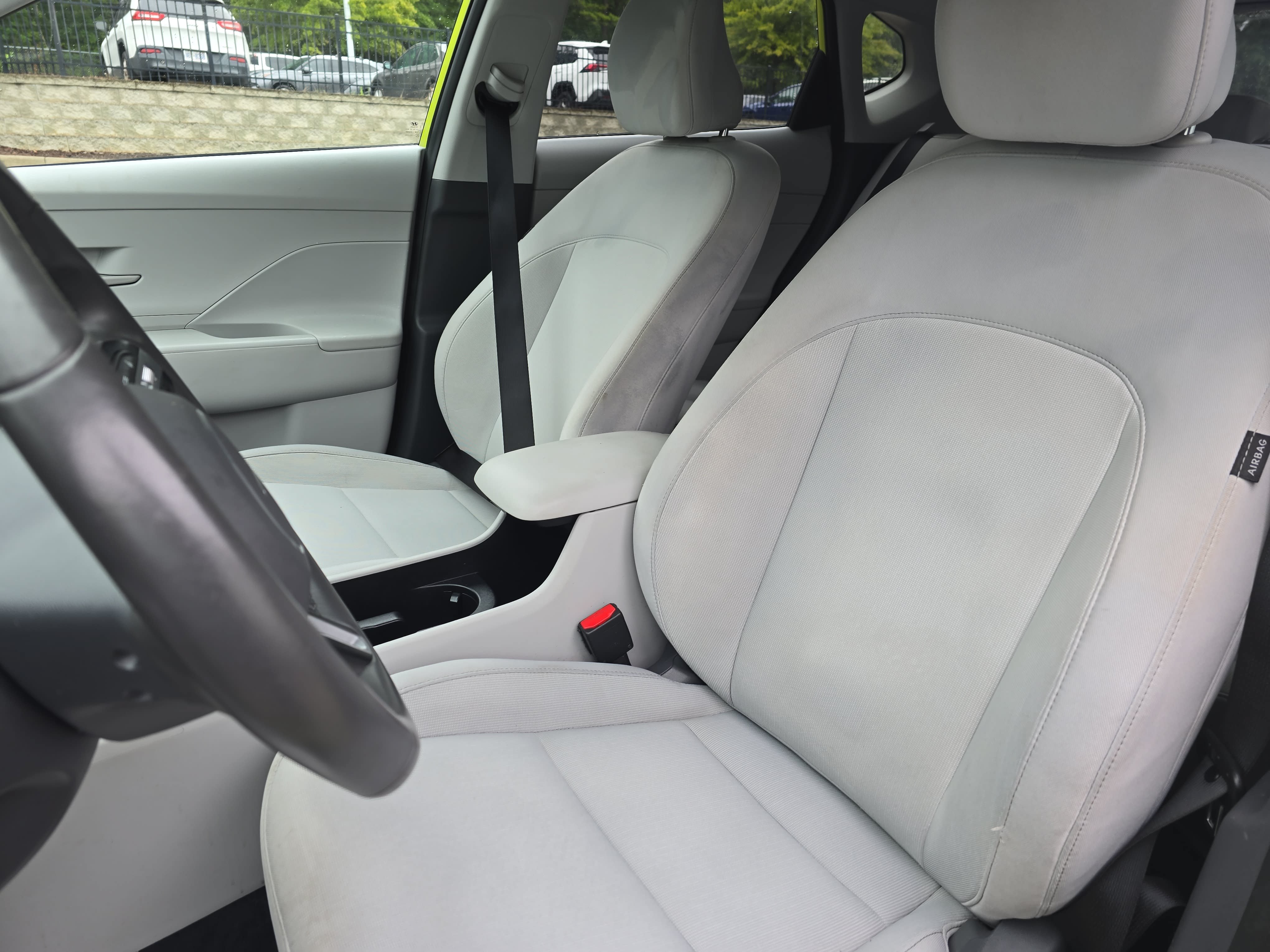 Used 2025 Hyundai Kona SEL FWD image 15