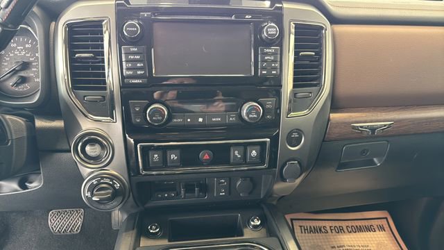 Used 2018 Nissan Titan Platinum Reserve image 19