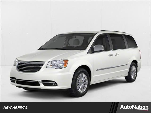 Used 2012 Chrysler Town & Country Touring image 1