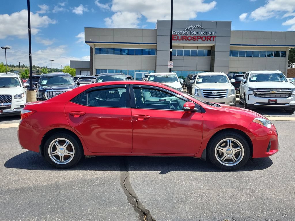 Used 2016 Toyota Corolla S FWD image 3
