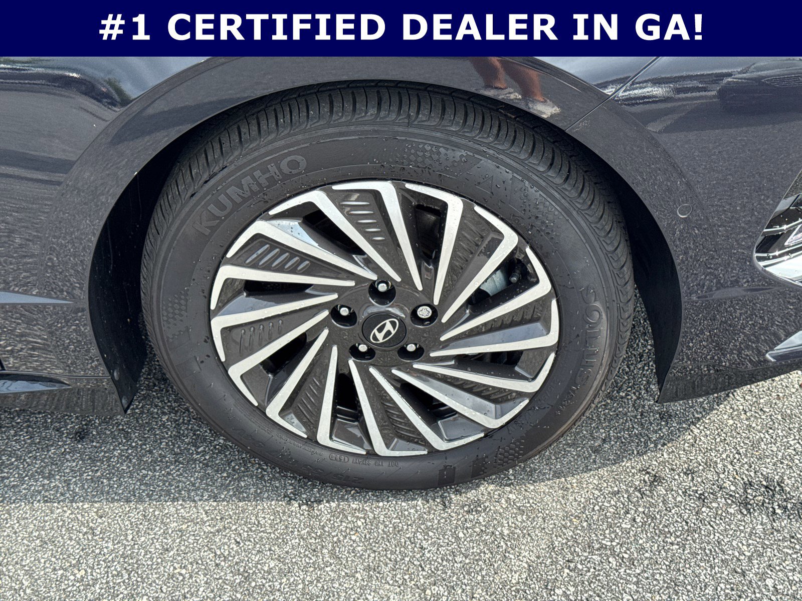 Used 2024 Hyundai Sonata Limited image 12