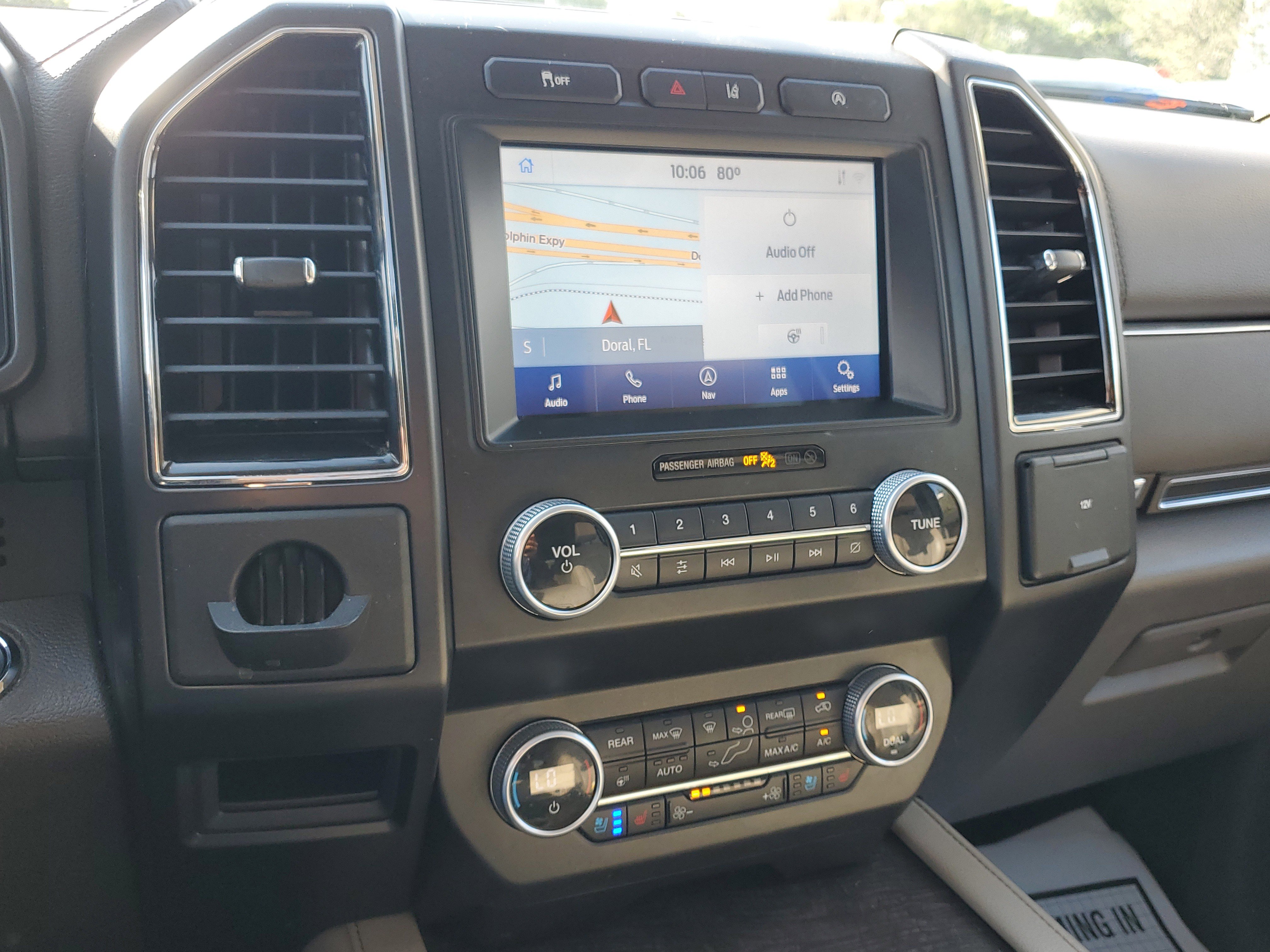 Used 2021 Ford Expedition Limited image 17