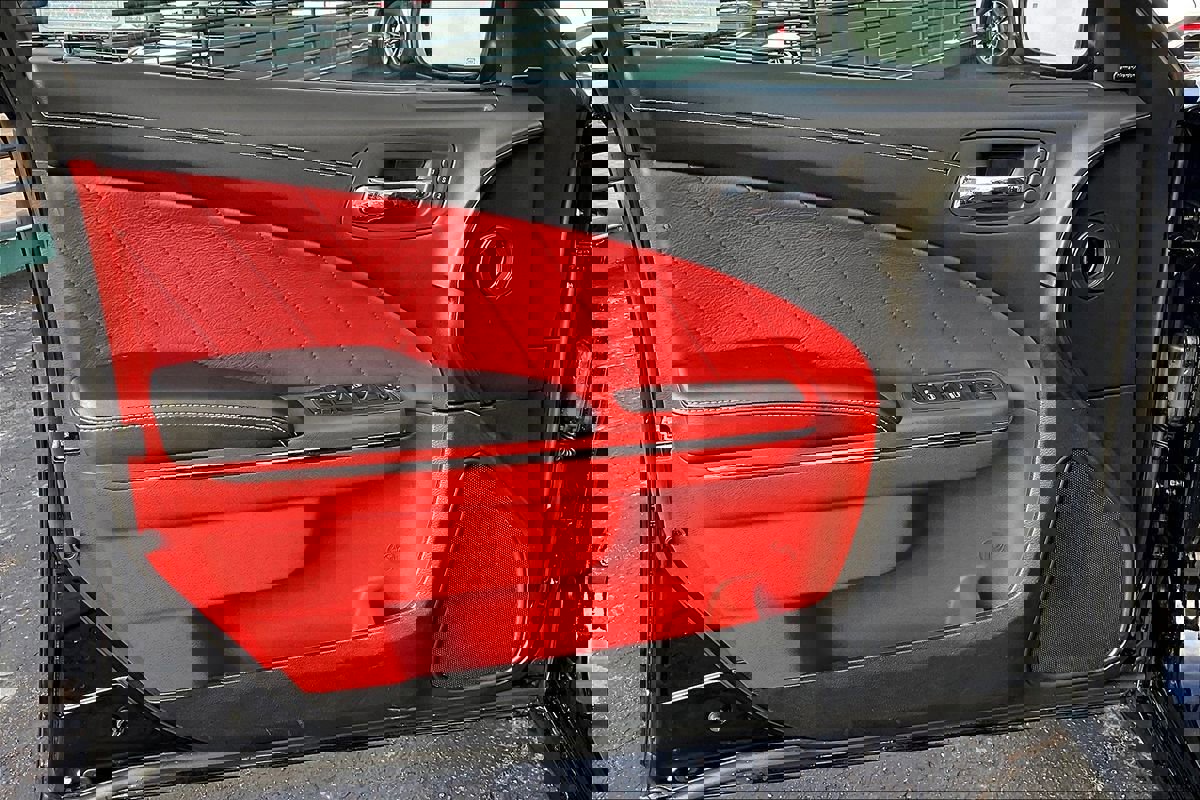 Used 2023 Dodge Charger SRT Hellcat w/ Harman/Kardon Audio Group image 19