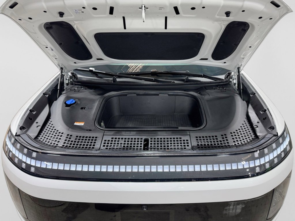 Used 2026 Hyundai Ioniq 9 SEL image 27