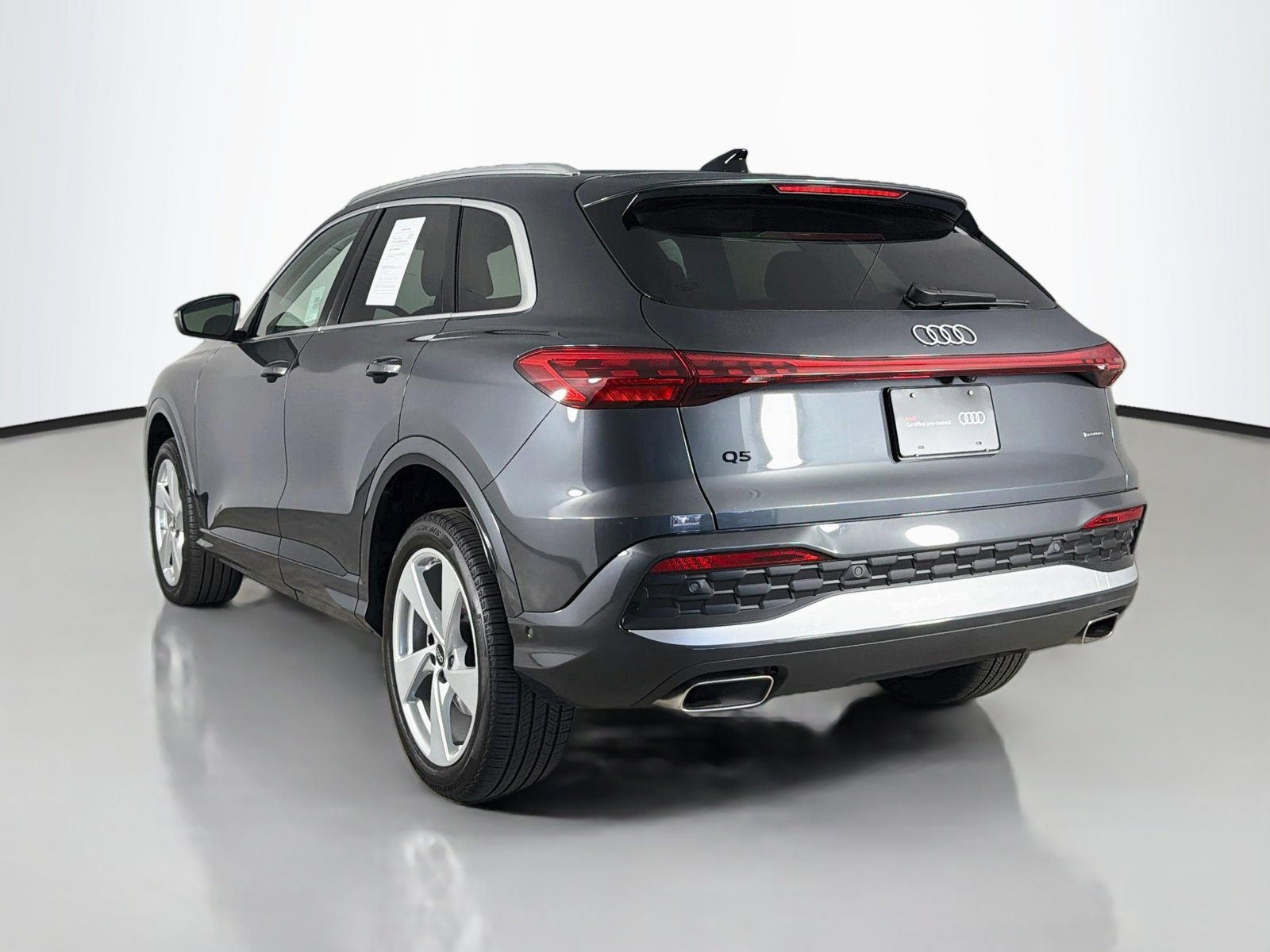 Certified 2026 Audi Q5 Premium Plus AWD/4WD image 5