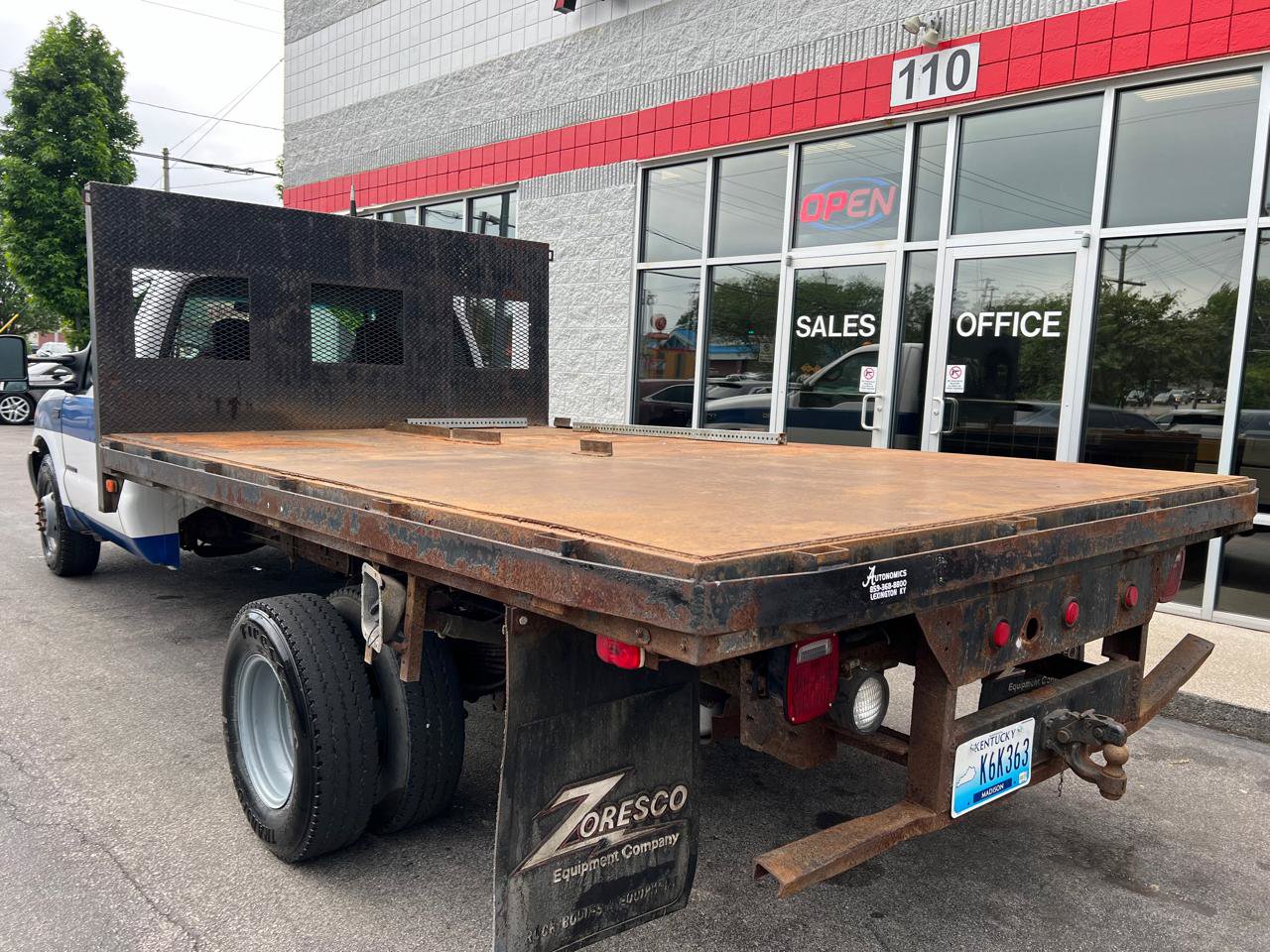 Used 2000 Ford F350 Lariat RWD image 5