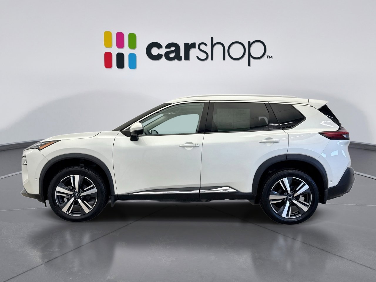 Used 2023 Nissan Rogue SL w/ SL Premium Package AWD/4WD image 2