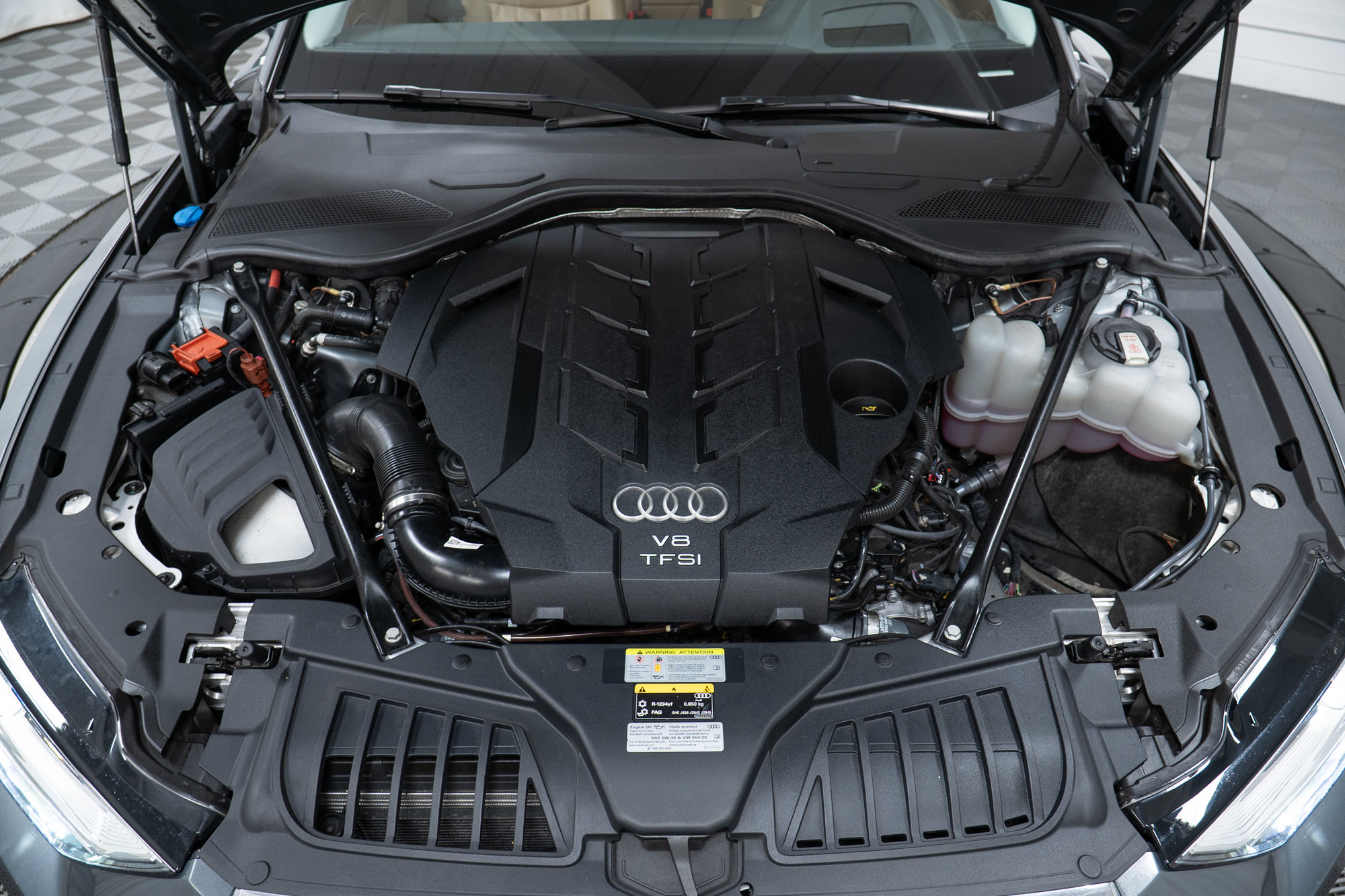 Used 2021 Audi A8 L 4.0T w/ Executive Plus Package AWD/4WD image 9
