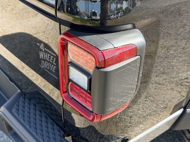 New 2026 Jeep Gladiator Sport AWD/4WD image 7