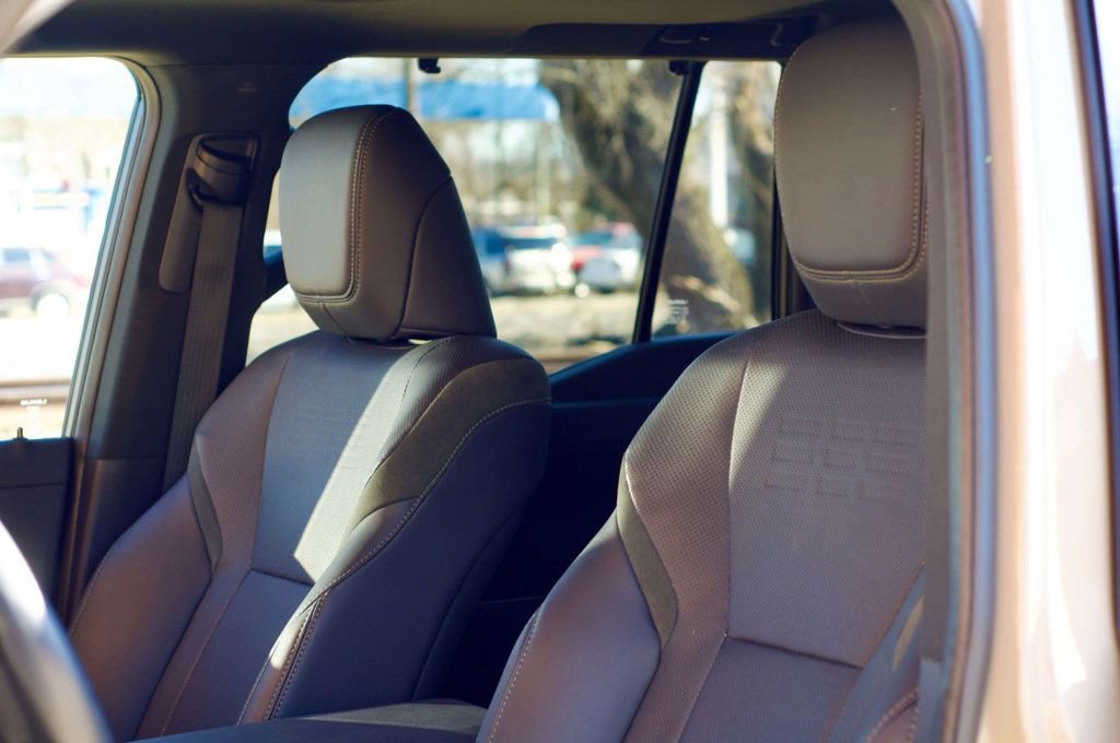 Used 2024 Lexus GX 550 image 19