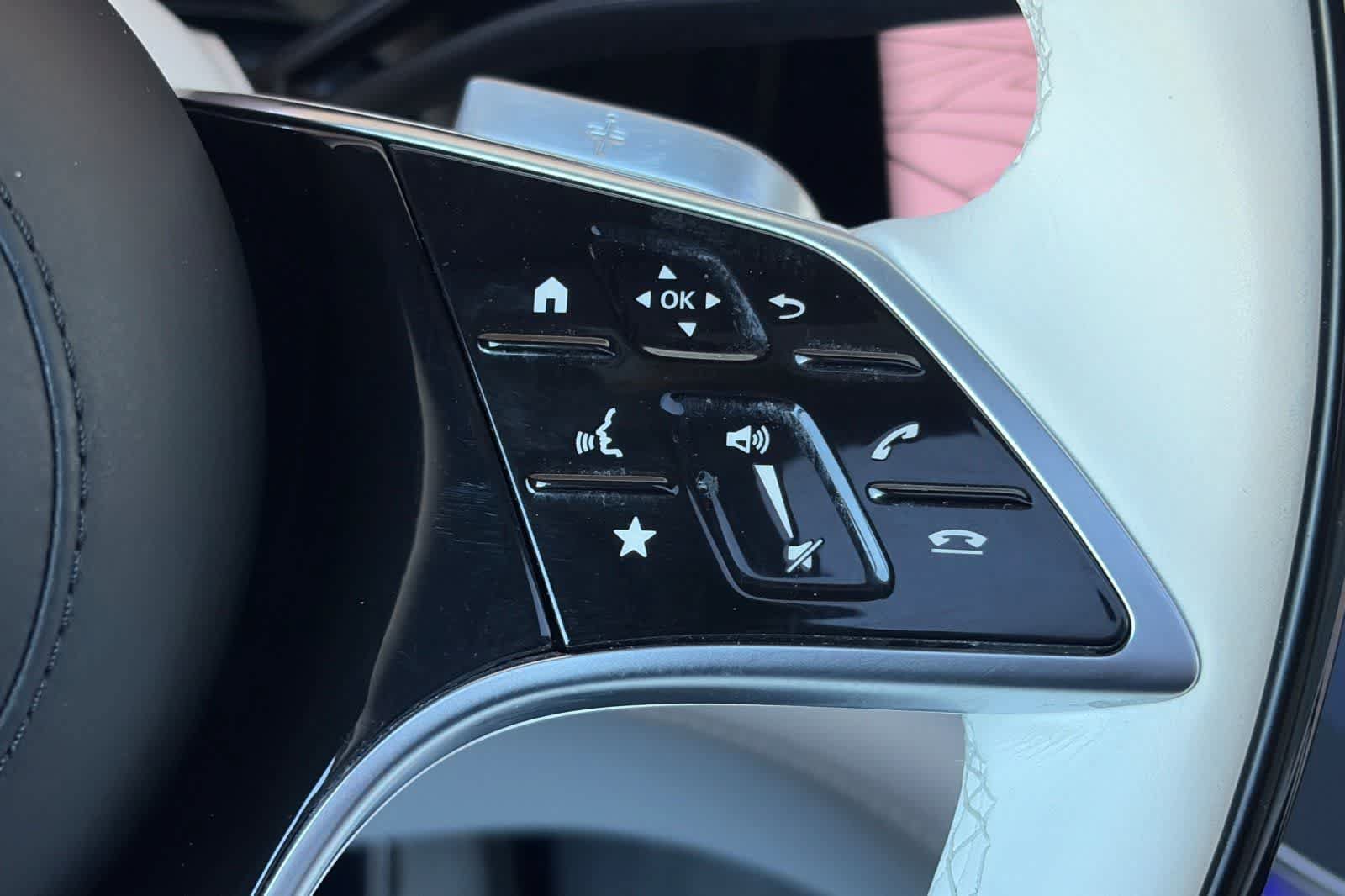 Used 2024 Mercedes-Benz Maybach EQS 680 4MATIC image 28