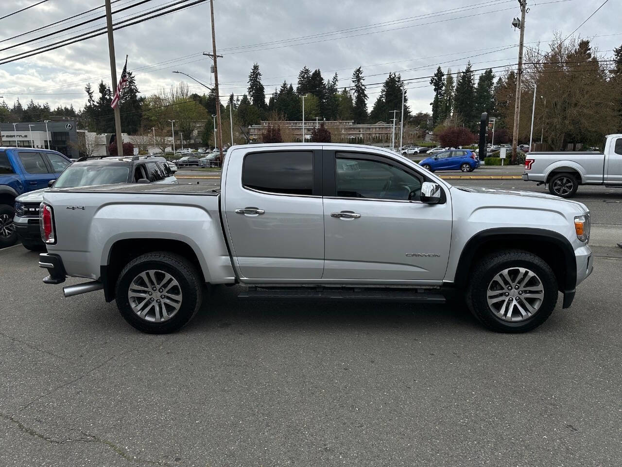 Used 2016 GMC Canyon SLT AWD/4WD image 11