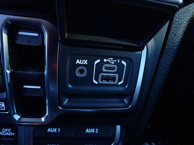 New 2025 Jeep Gladiator Rubicon image 20