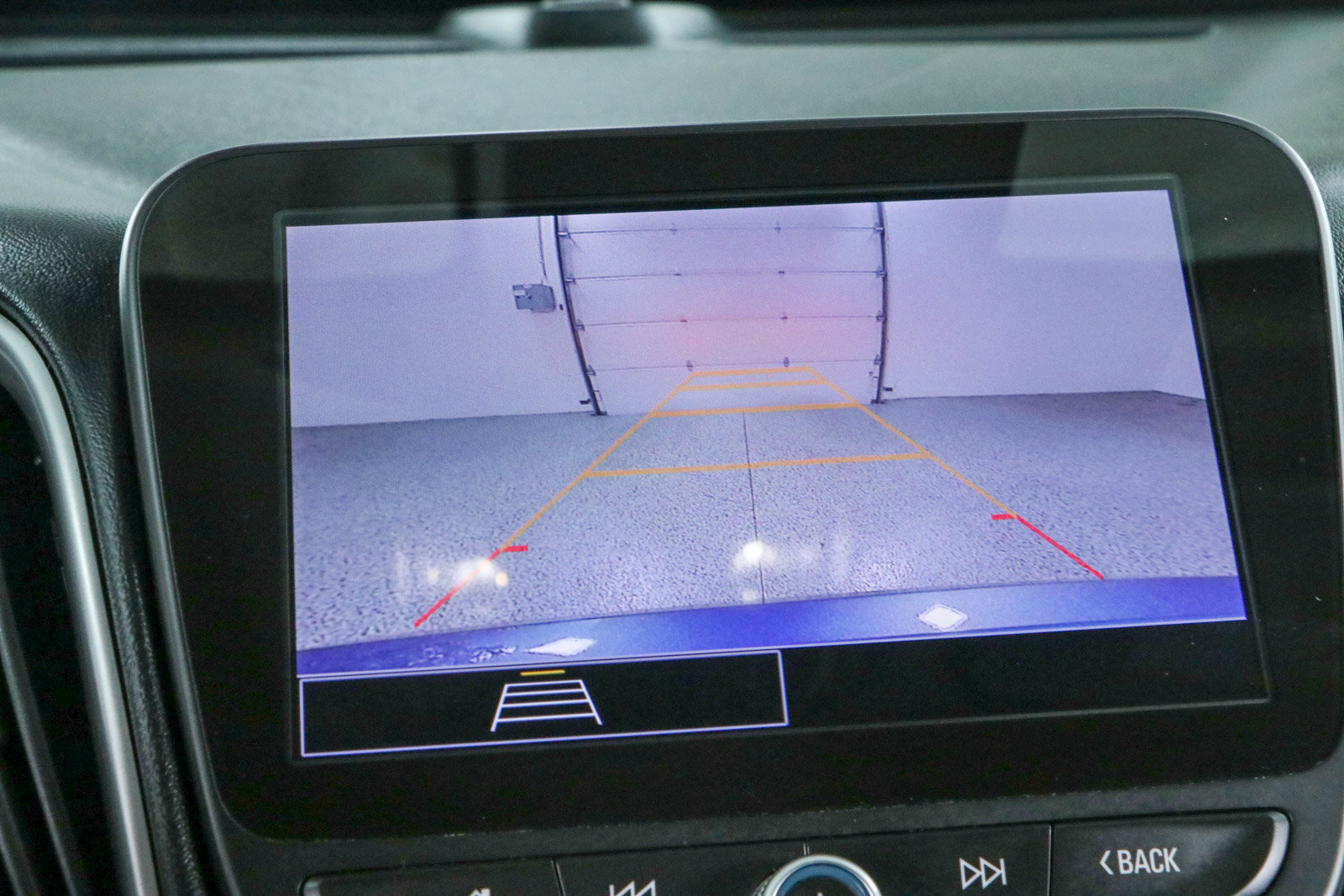 Used 2024 Chevrolet Malibu LT FWD image 18