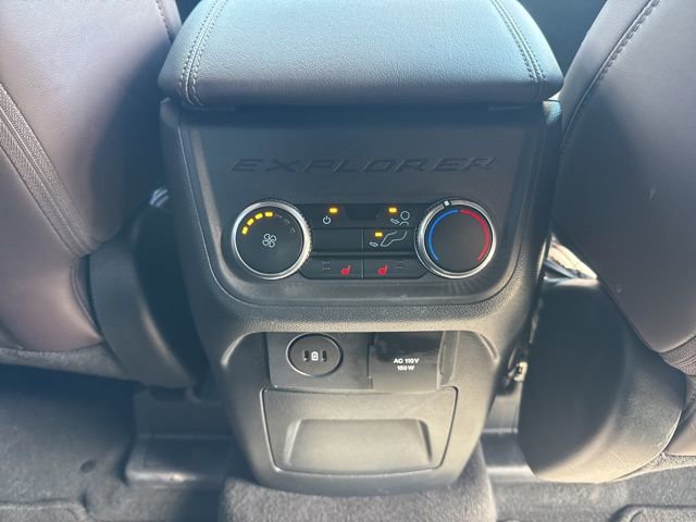 Used 2025 Ford Explorer Platinum w/ LUX Leather Package image 16