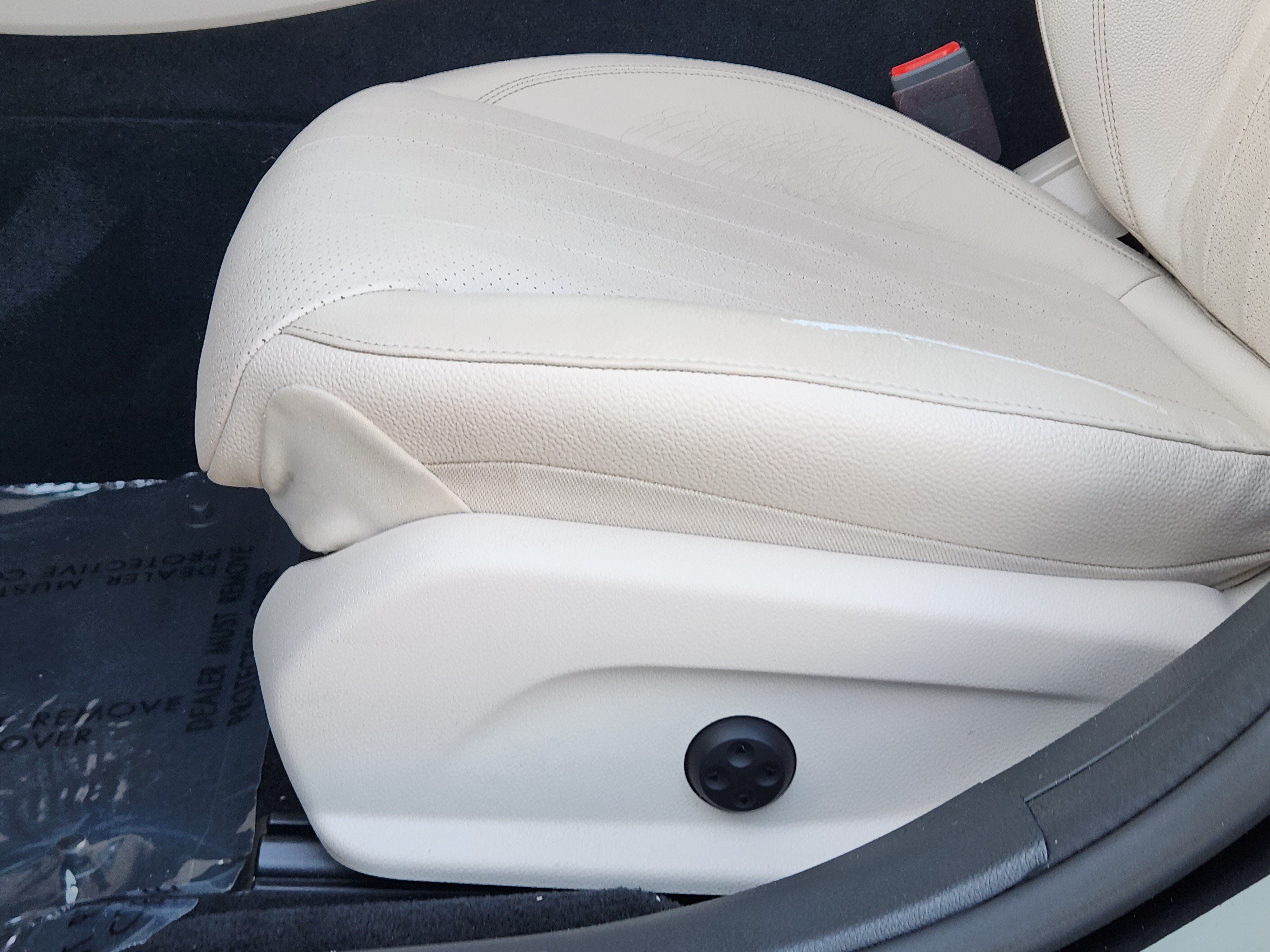 Used 2018 Mercedes-Benz E 300 image 24