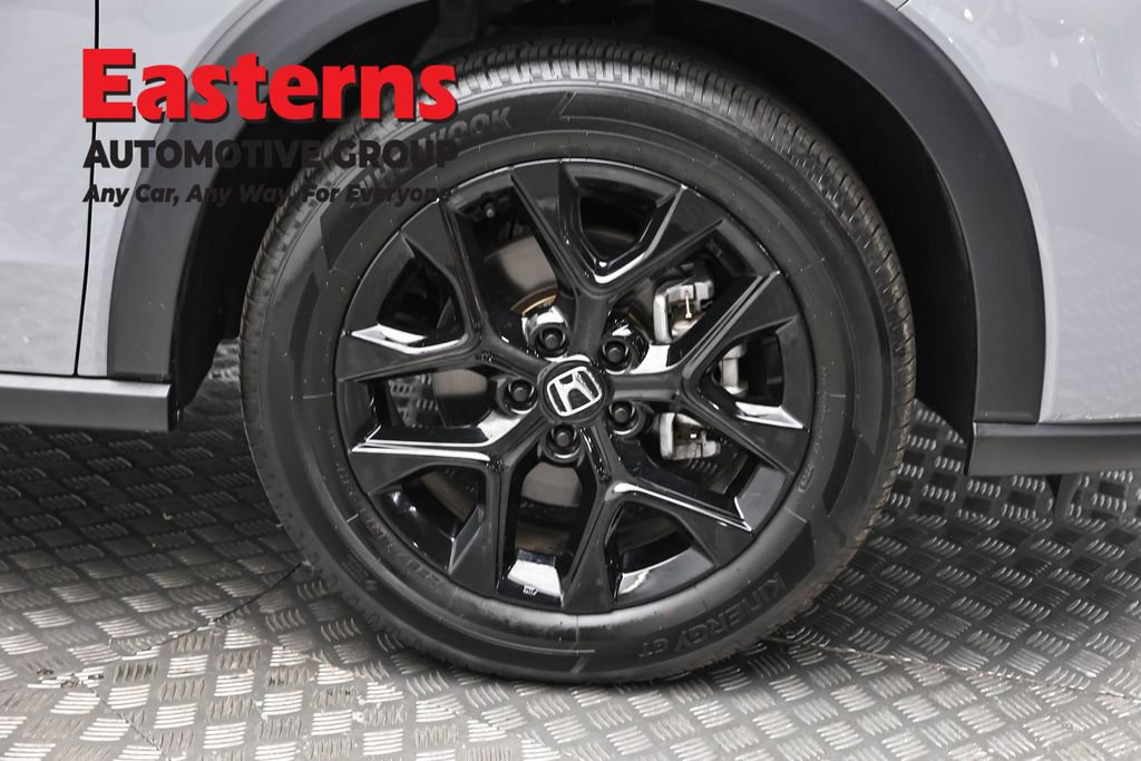 Used 2025 Honda HR-V Sport image 30
